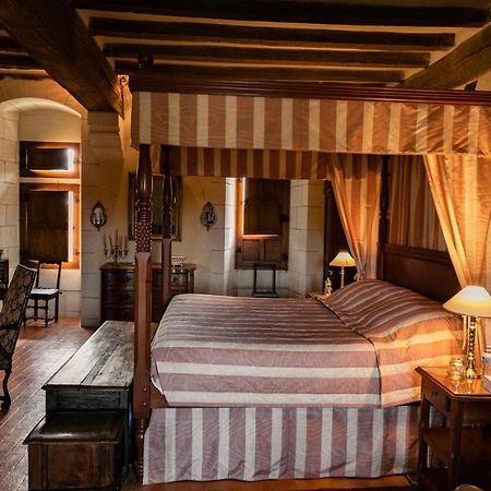 Manoir Du Bois Noblet Bed & Breakfast Louerre ภายนอก รูปภาพ