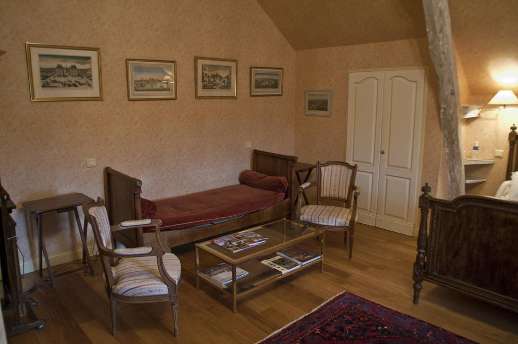 Manoir Du Bois Noblet Bed & Breakfast Louerre ห้อง รูปภาพ