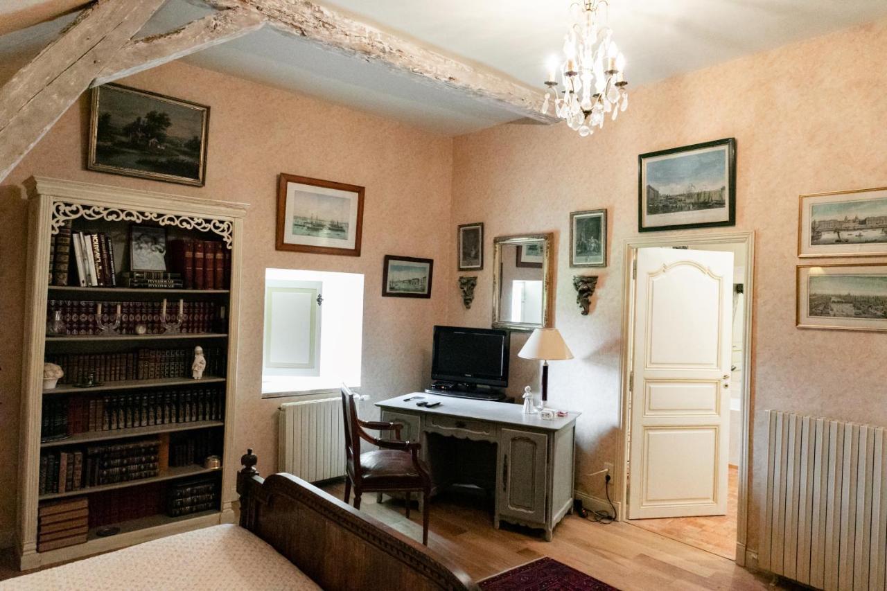 Manoir Du Bois Noblet Bed & Breakfast Louerre ภายนอก รูปภาพ