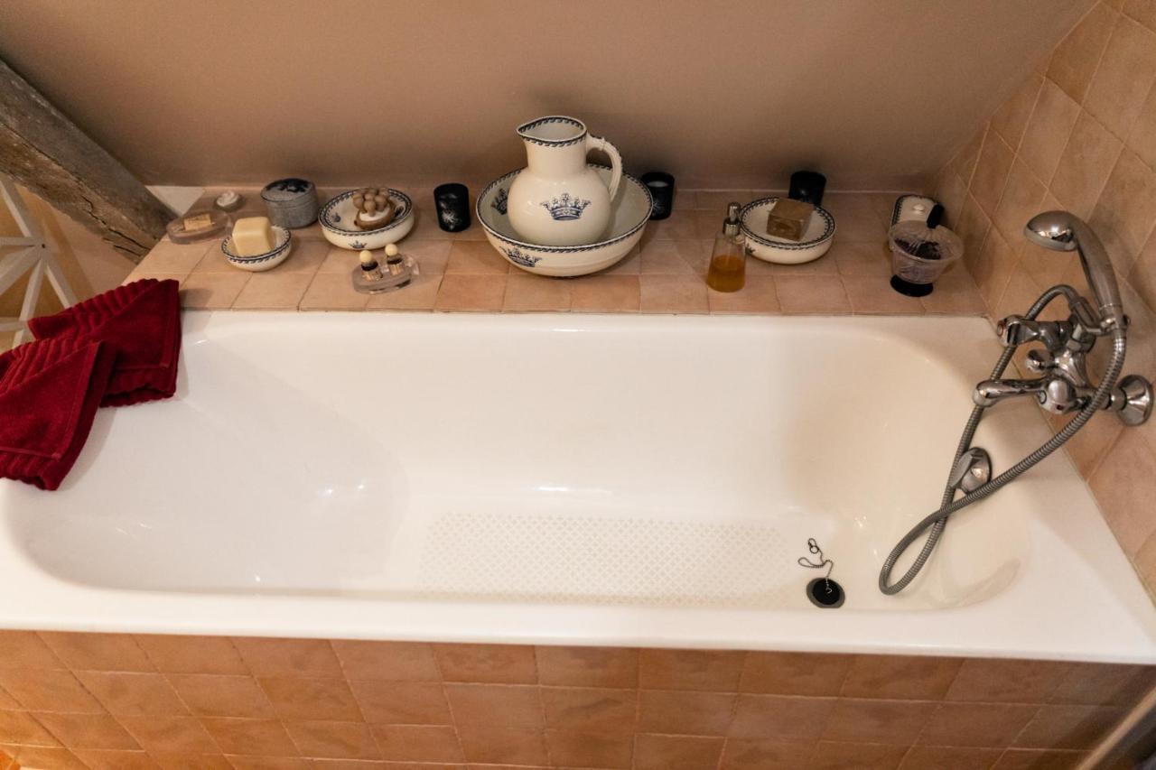 Manoir Du Bois Noblet Bed & Breakfast Louerre ภายนอก รูปภาพ
